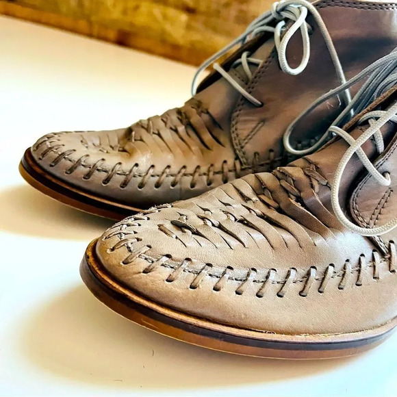 Anthropologie Latigo Mist Gray Astro Leather Bootie - Picture 6 of 10